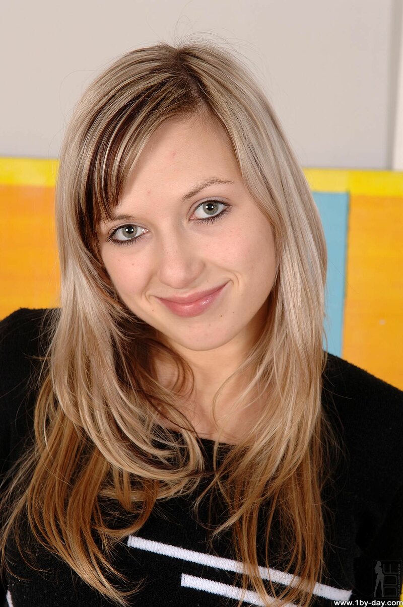 Ксения, 19 лет, 0 размер груди